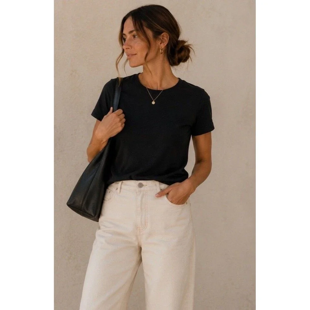 Banana Republic 100% Supima Cotton Black Crew Neck Tee Shirt Women’s M Soft